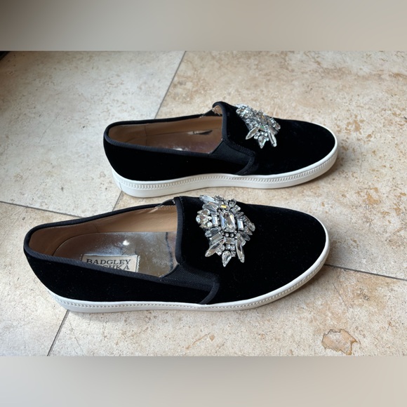 Badgley Mischka Black Velvet Crystal Jewels Slip On Shoes Size 8 - Picture 4 of 7